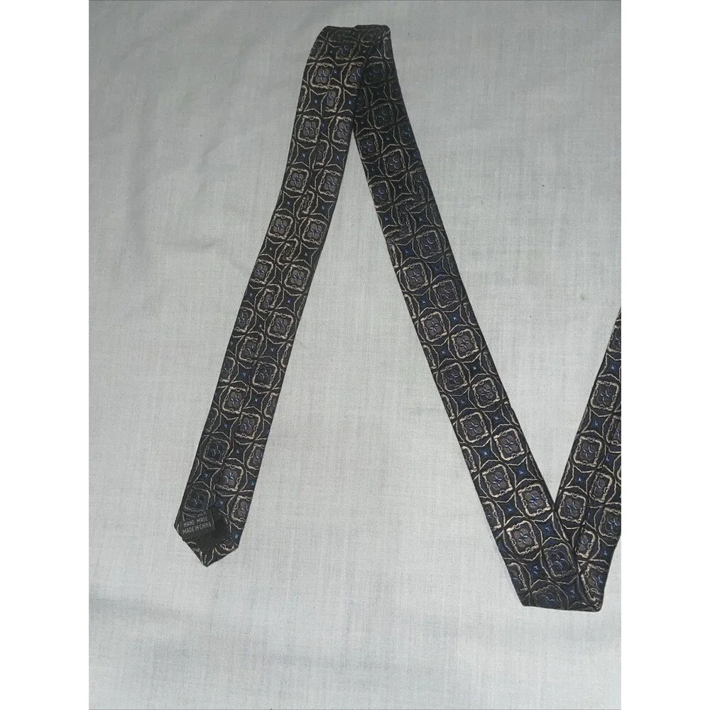 Dona Dona Jacquard Men’s Dress Tie Size 58” 3.5” Black Gold Silk Business Formal